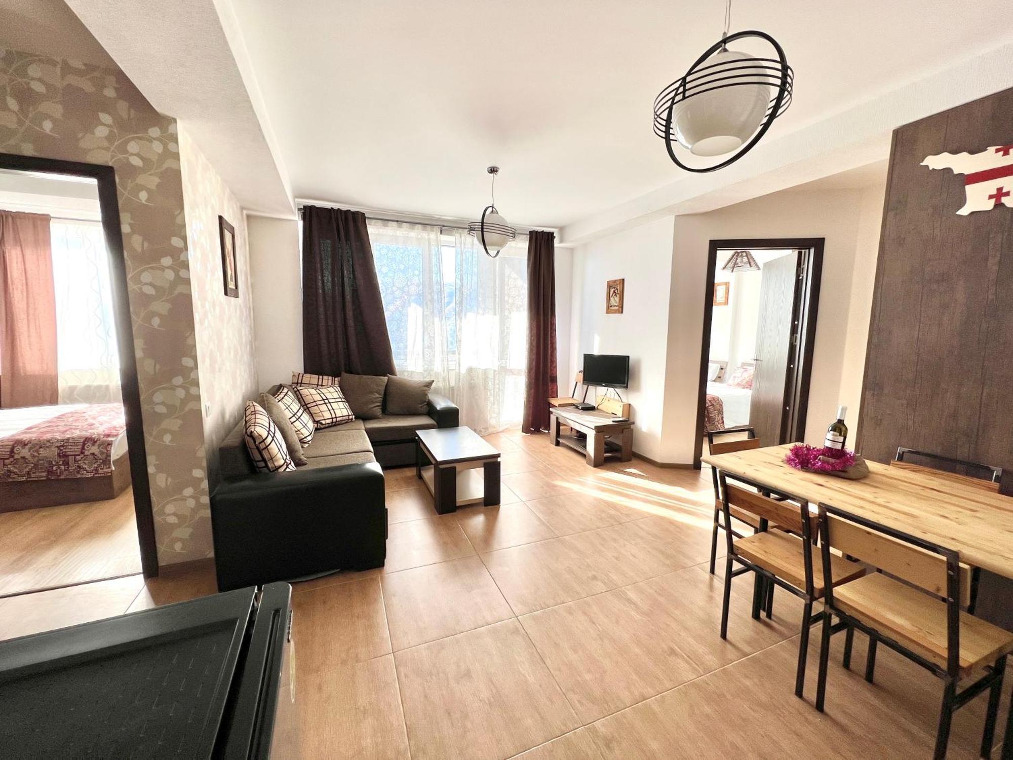 Mountain Cricket Chalets And Apartments Гудаурі Номер фото