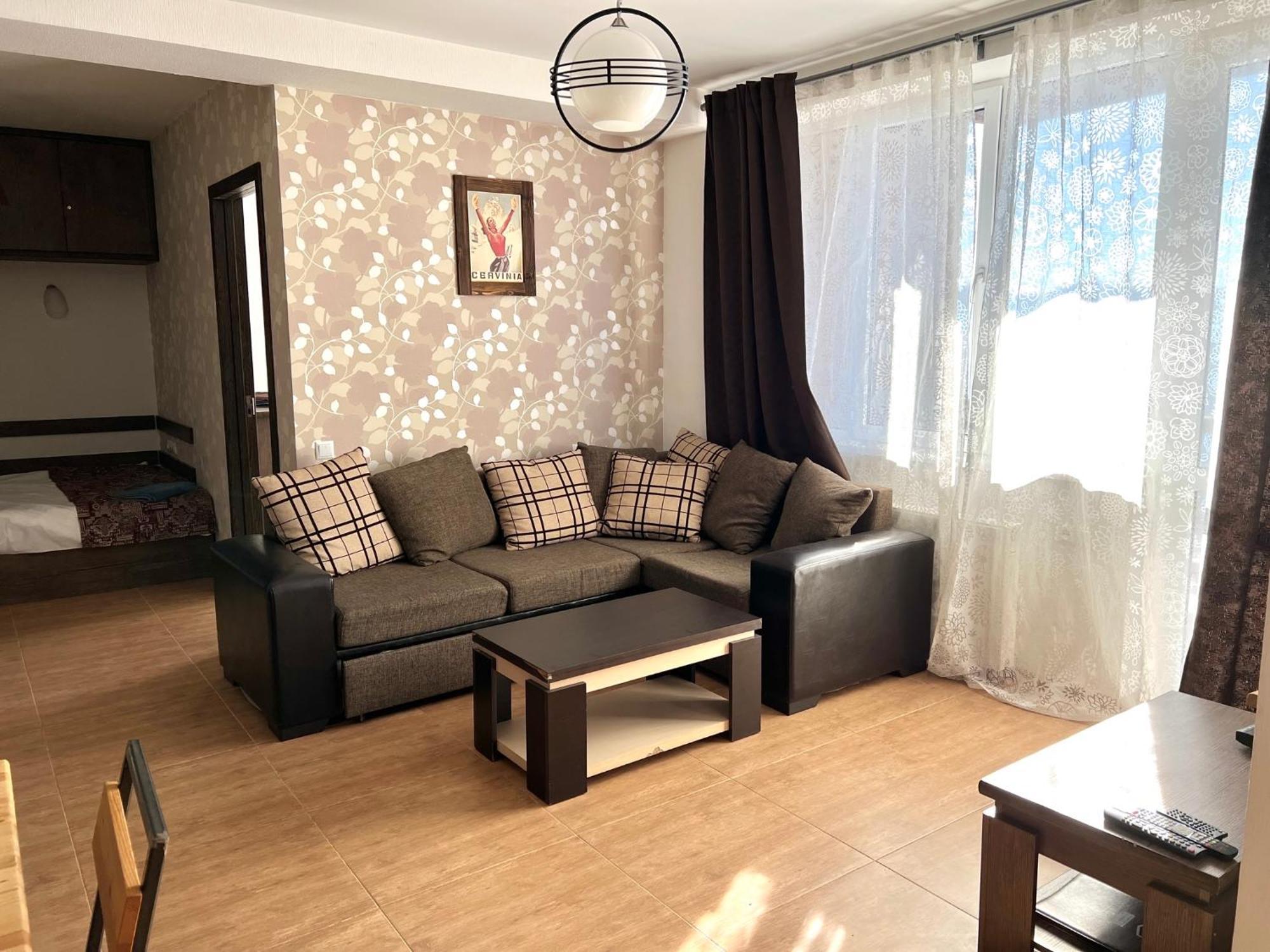 Mountain Cricket Chalets And Apartments Гудаурі Номер фото