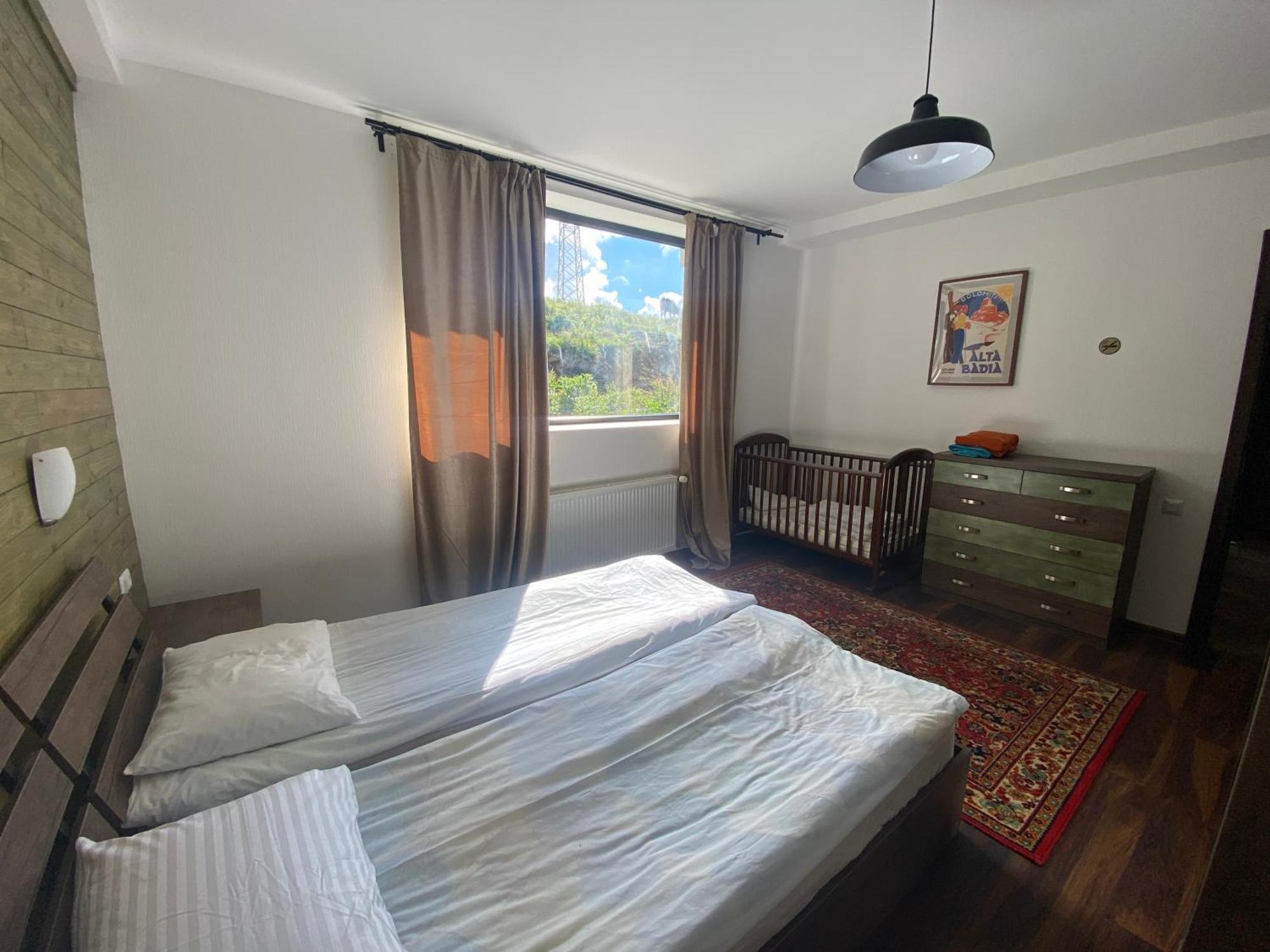 Mountain Cricket Chalets And Apartments Гудаурі Номер фото