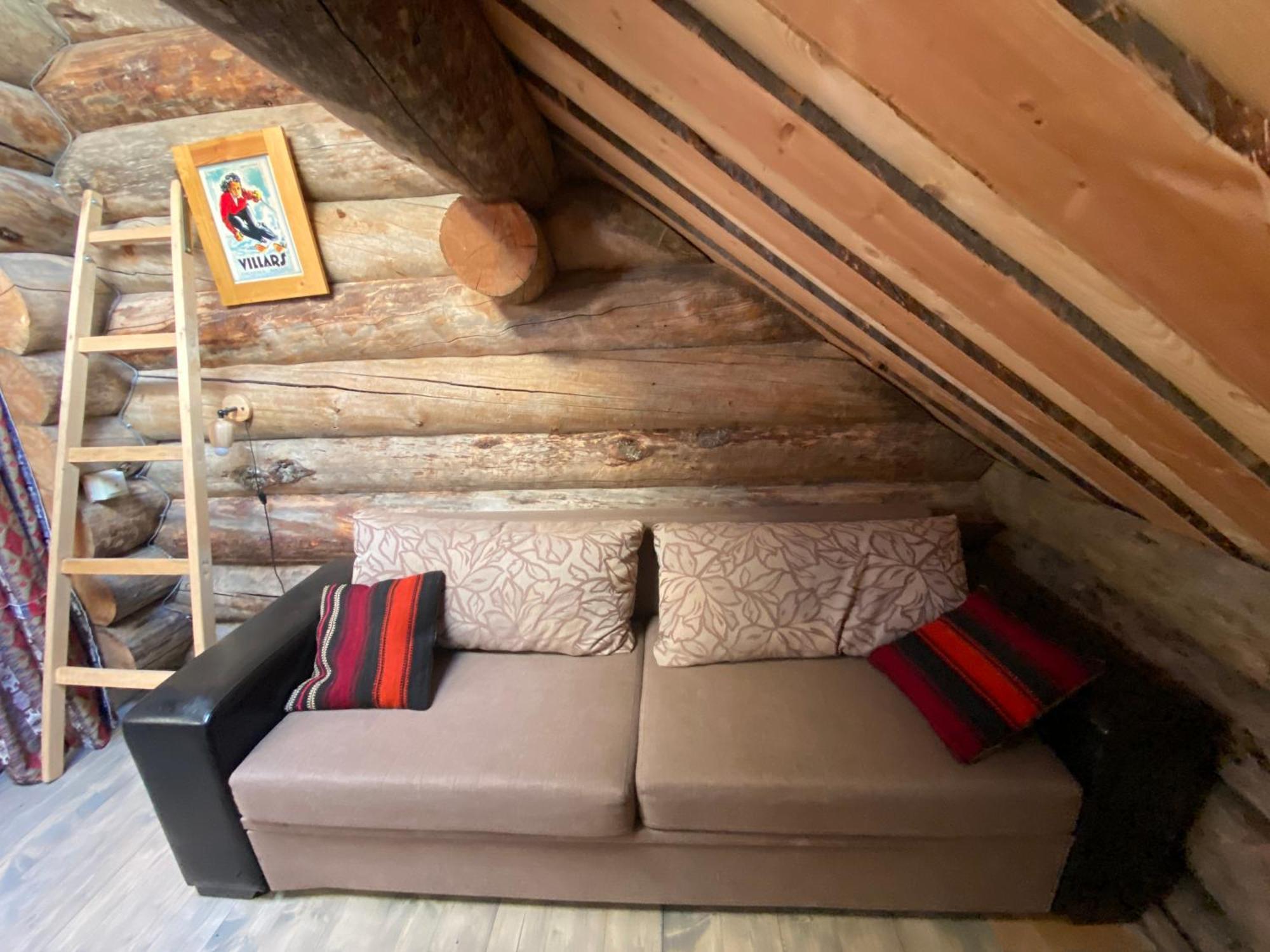 Mountain Cricket Chalets And Apartments Гудаурі Номер фото