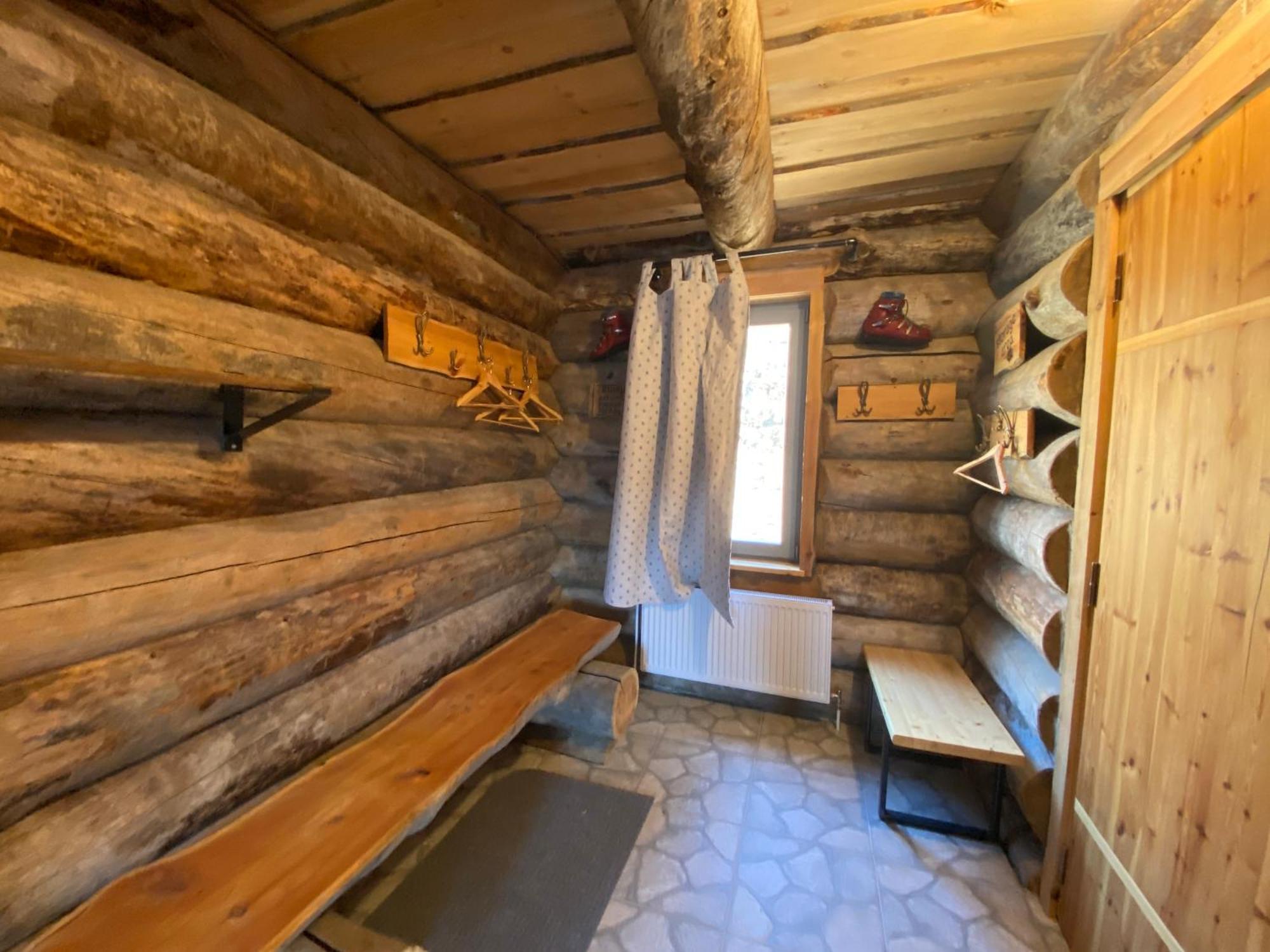 Mountain Cricket Chalets And Apartments Гудаурі Номер фото