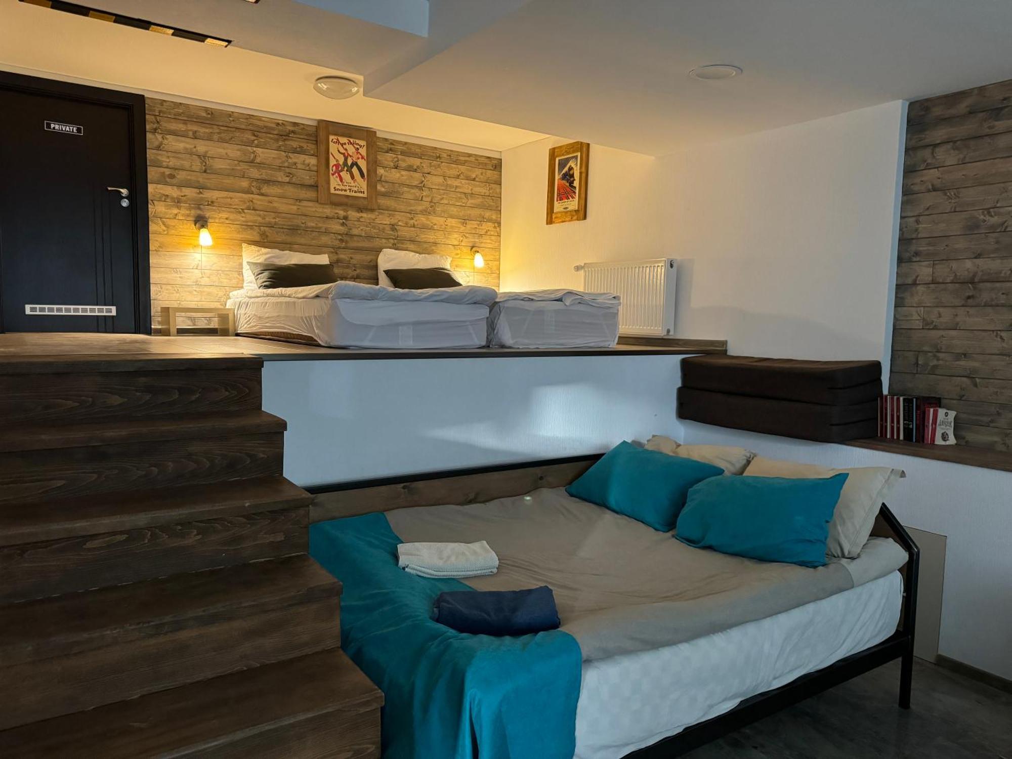 Mountain Cricket Chalets And Apartments Гудаурі Номер фото